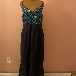 AVA & VIV. Elegant Black and Teal Geometric Dress
